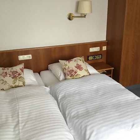 Lindenhof Hotel Hainburg Екстериор снимка